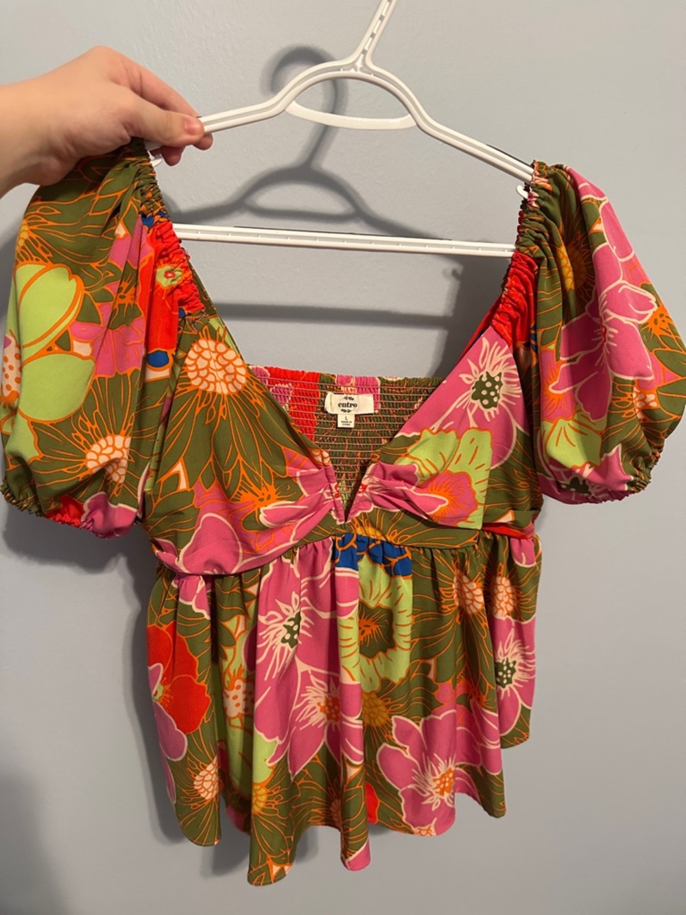 entro Olive Green Pink Floral Puff Sleeve Blouse